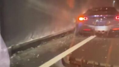 Ferrari se envolve em acidente e interdita túnel do Morro do Boi na BR-101