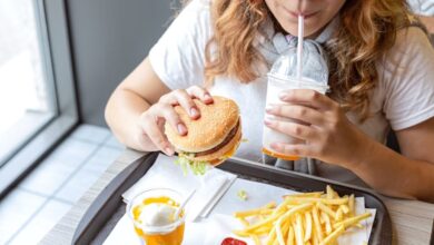 Florianópolis é a cidade onde mais se consome alimentos ultraprocessados no país, aponta estudo