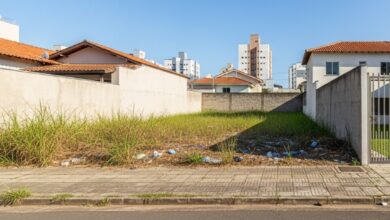 Lei de limpeza e fechamento de terrenos em Balneário Camboriú foi atualizada