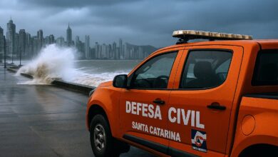 Defesa Civil emite alerta para ventos intensos e ressaca no litoral catarinense