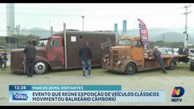 Exposição de veículos clássicos movimenta Balneário Camboriú
