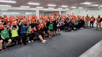 Alunos de BC recebem kits do Programa Defesa Civil nas Escolas