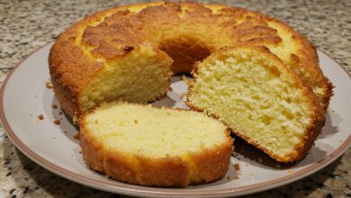 Bolo de fubá com coco fofinho e fácil de fazer