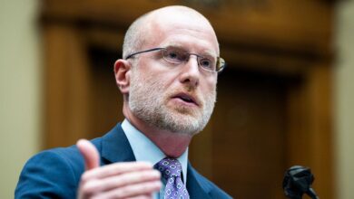 FCC commissioner wants to shift legacy media power from national to local hands