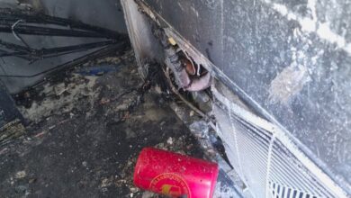 Sala comercial pega fogo em Camboriú e Bombeiros confirmam curto em refrigerador