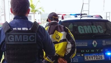 Homem condenado por homicídio e ato obsceno é preso em Balneário Camboriú