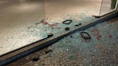 Criminosos invadem loja de motos em Camboriú e roubam três veículos