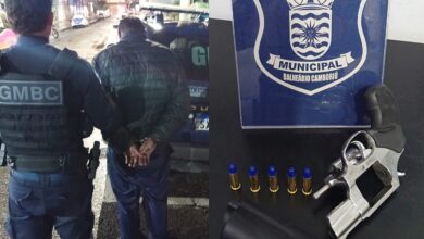 preso com revólver .38 na porta do carro