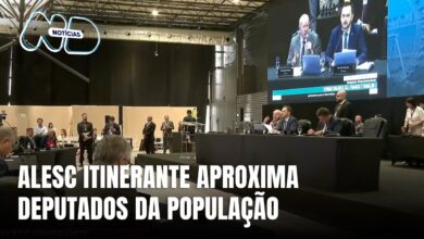 Alesc Itinerante em Balneário Camboriú aproxima deputados da população