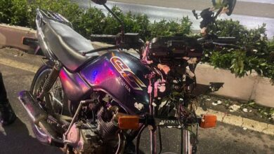 Homem é preso após fuga em alta velocidade e quase atropelar frentistas em Balneário Camboriú