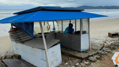 Itapema decreta emergência e inicia recuperação da orla