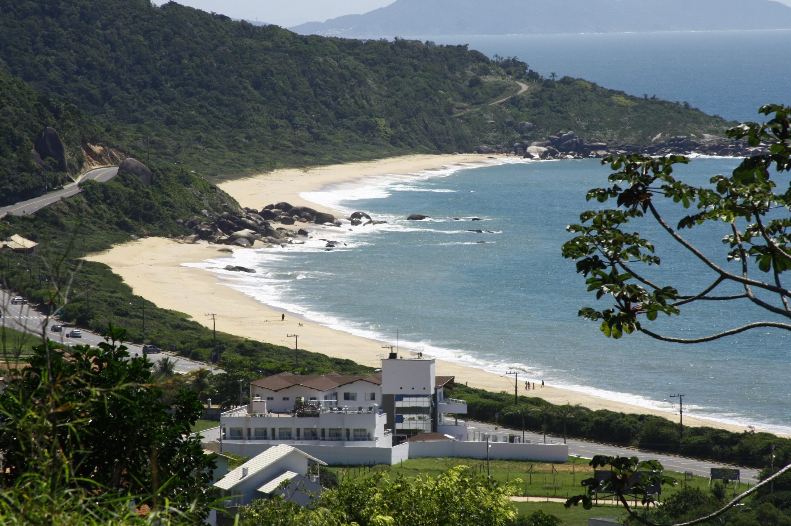 Praia de Taquaras, em Balneário Camboriú