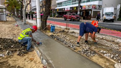 Recuperação do calçadão da Praia Central começa após impactos da macrodrenagem