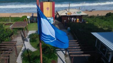 Três praias de Balneário Camboriú conquistam novamente o selo internacional Bandeira Azul
