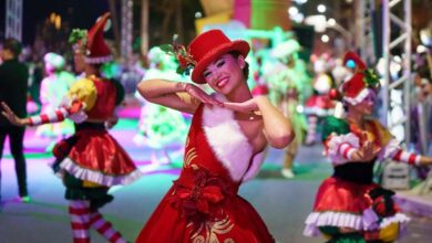 Artistas locais brilham no desfile “Minha Noite de Natal” em Balneário Camboriú