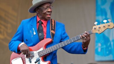 Lenda do blues Bob Stroger se apresenta em Joinville