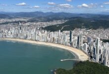 Voo panorâmico acessível revela imponência da Dubai brasileira