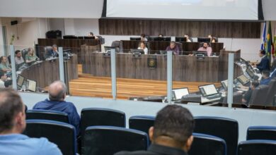 Câmara de Balneário Camboriú aprova seis projetos e define orçamento de 2026