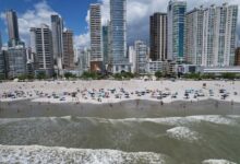 Calor segue forte em Balneário Camboriú até domingo, com máximas acima dos 35 °C