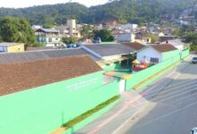 Camboriú adia início das aulas após Justiça suspender processos seletivos da Educação