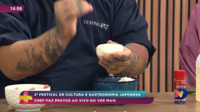 Chef prepara pratos ao vivo no 2º BC Matsuri em Balneário Camboriú