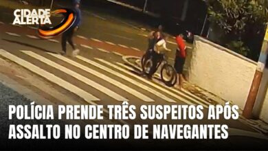 Três suspeitos são presos após assalto no centro de Navegantes