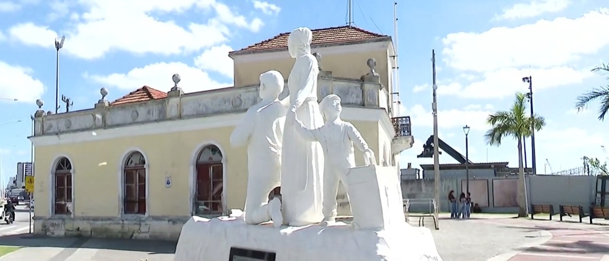 Monumento histórico celebra os 150 anos da imigração italiana em Itajaí