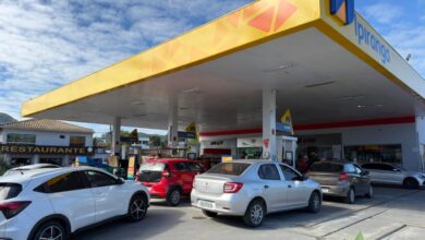 Gasolina R$ 1,80 mais barata provoca 'corrida para abastecer' em posto de SC