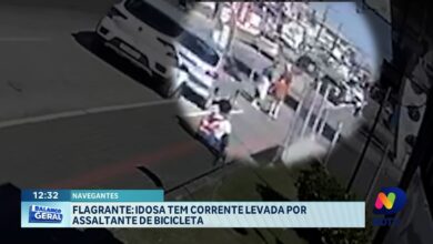 Assaltante de bicicleta rouba corrente de idosa em abordagem rápida em Navegantes