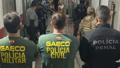 Líder de facção que usava uniformes policiais é alvo de operação em Itajaí