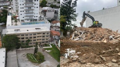 Prédio que afundou é demolido e 'some' da paisagem em Itajaí