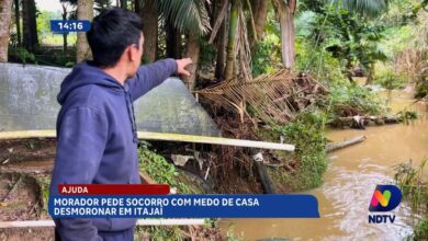 Morador teme desmoronamento e pede ajuda em Itajaí após riscos