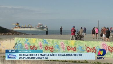 Draga inicia obra de alargamento da Praia do Gravatá em Navegantes